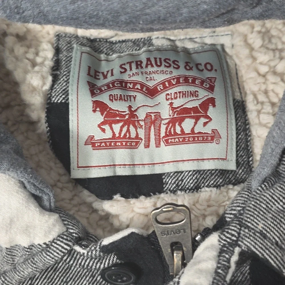 Levi's Mens Plaid Sherpa Lined Hooded Shirt Jacket